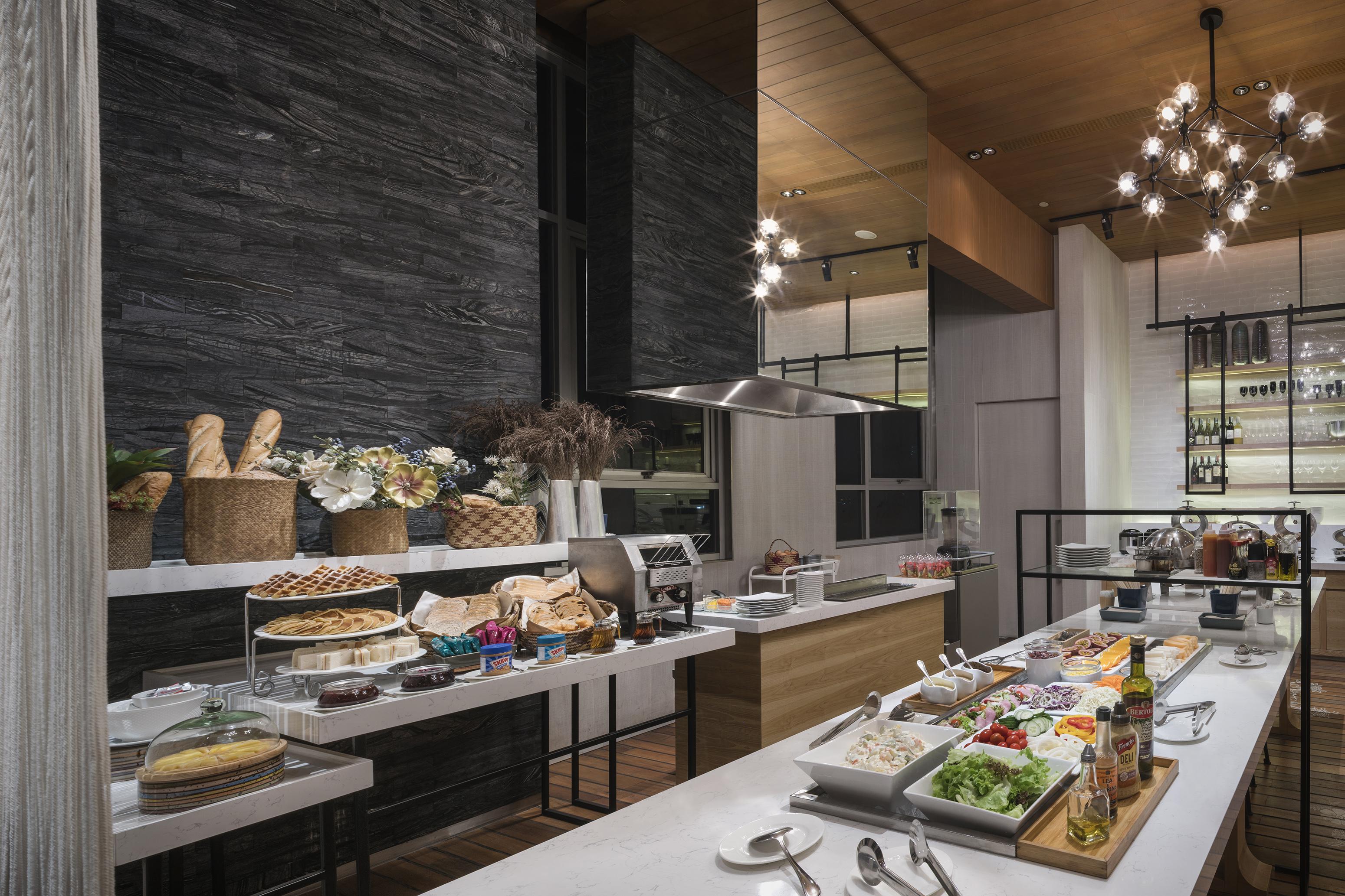 Somerset Sukhumvit Thonglor Bangkok Exterior photo