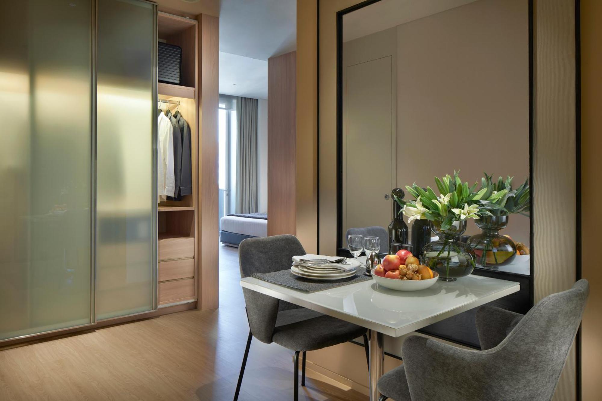 Somerset Sukhumvit Thonglor Bangkok Exterior photo